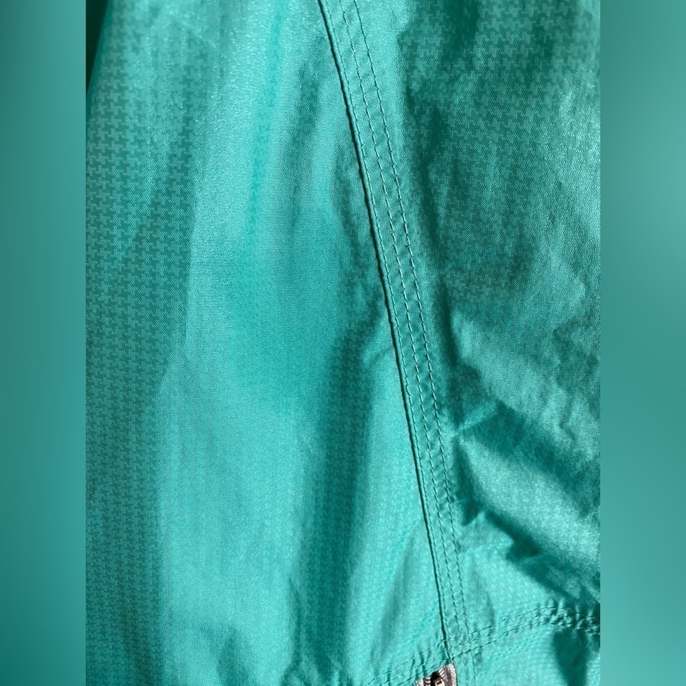 Rain jacket - Picture 9 of 9